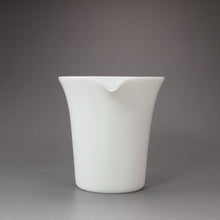 Load image into Gallery viewer, Wide Mouth Tianbaiyou Jingdezhen Porcelain Fair Cup 甜白釉陶瓷公道杯
