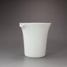 Load image into Gallery viewer, Wide Mouth Tianbaiyou Jingdezhen Porcelain Fair Cup 甜白釉陶瓷公道杯
