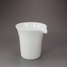 Load image into Gallery viewer, Wide Mouth Tianbaiyou Jingdezhen Porcelain Fair Cup 甜白釉陶瓷公道杯