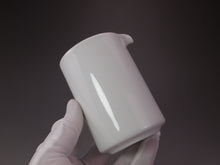 Load image into Gallery viewer, Cylindrical Tianbaiyou Jingdezhen Porcelain Fair Cup 甜白釉陶瓷公道杯