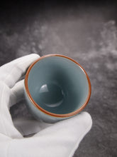 Load image into Gallery viewer, 100ml Azure Ruyao Zhili Teacup 汝窑天青直立杯