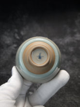 Load image into Gallery viewer, 100ml Ltd. Ed. Ruyao FangHua Beauty’s Shoulder Teacup 汝窑芳华美人肩