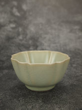 Load image into Gallery viewer, 100ml Renaissance Series Ruyao Sunflower Teacup 汝窑复古釉葵口杯
