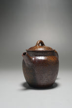 Load image into Gallery viewer, Wood Fired Julunzhu Nixing Teapot by Li Wenxin 李文新柴烧坭兴壶 100ml