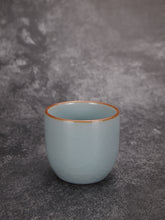 Load image into Gallery viewer, 100ml Azure Ruyao Zhili Teacup 汝窑天青直立杯