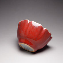 Load image into Gallery viewer, 100ml Red Ruyao Hibiscus Teacup 汝窑霁红葵口杯