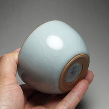 Load image into Gallery viewer, 100ml Chicken Egg Royal Jade Ruyao Teacup 汝窑御青缸杯
