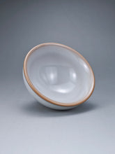 Load image into Gallery viewer, 100ml Ltd. Ed. Ruyao FangHua Yashou Teacup 芳华汝窑压手杯