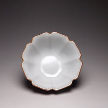 Load image into Gallery viewer, 100ml Red Ruyao Hibiscus Teacup 汝窑霁红葵口杯