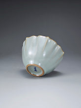 Load image into Gallery viewer, Pair of Matching 100ml Flower Azure Ruyao Teacups 天青汝窑荷叶边对杯