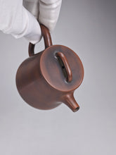 Load image into Gallery viewer, 104ml Tall Shipiao Teapot by Li Wenxin 李文新泥兴高石瓢壶