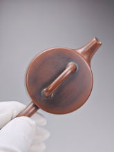 Load image into Gallery viewer, 104ml Tall Shipiao Teapot by Li Wenxin 李文新泥兴高石瓢壶