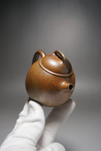Load image into Gallery viewer, Wood Fired Egg Nixing Teapot by Li Wenxin 李文新柴烧坭兴蛋形壶 105ml