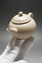 Load image into Gallery viewer, PRE-ORDER: Baiyuduan Shuiping Yixing Teapot 白玉段小水平 105ml