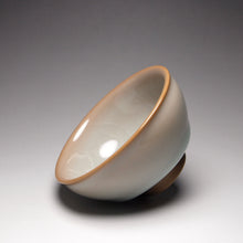 Load image into Gallery viewer, 105ml Ltd. Ed. Ruyao FangHua Beauty’s Shoulder Teacup 芳华汝窑美人肩