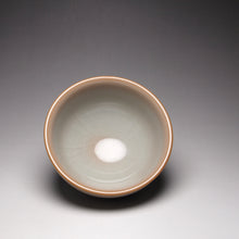 Load image into Gallery viewer, 105ml Ltd. Ed. Ruyao FangHua Beauty’s Shoulder Teacup 芳华汝窑美人肩