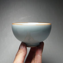 Load image into Gallery viewer, 105ml Royal Jade Ruyao Tasting Teacup 汝窑御青品雅杯