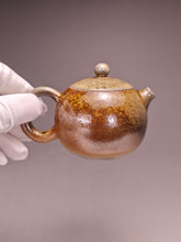Load image into Gallery viewer, Wood Fired Tall Xishi Nixing Teapot by Li Wenxin 李文新柴烧坭兴高西施壶 125ml