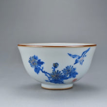 Load image into Gallery viewer, 110ml Qinghua Bird and Chrysanthemum Moon White Ruyao Yashou Teacup 青花花鸟月白汝窑压手杯