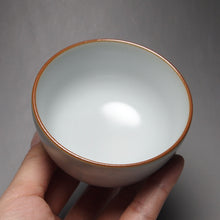 Load image into Gallery viewer, 110ml Moon White Ruyao Cylinder Teacup 汝窑月白缸杯