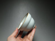 Load image into Gallery viewer, 110ml Moon White Ruyao Zheyao Teacup 月白汝窑折腰杯