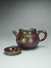 Load image into Gallery viewer, Wood Fired Elegant Nixing Teapot by Li Wenxin 李文新柴烧壶 125ml