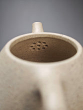 Load image into Gallery viewer, Baiyuduan Little Shipiao Yixing Teapot 白玉段小石瓢 110ml