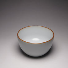 Load image into Gallery viewer, 110ml Moon White Ruyao Cylinder Teacup 汝窑月白缸杯