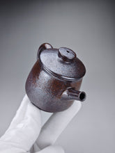 Load image into Gallery viewer, Wood Fired Wide Julunzhu Nixing Teapot by Li Wenxin 李文新柴烧巨轮珠 110ml