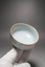 Load image into Gallery viewer, 110ml Wide Moon White Ruyao Teacup 汝窑月白宽口圆柱杯