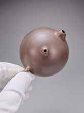 Load image into Gallery viewer, 111ml Xishi Nixing Teapot by Li Wenxin 李文新坭兴西施壶