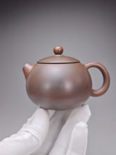 Load image into Gallery viewer, 111ml Xishi Nixing Teapot by Li Wenxin 李文新坭兴西施壶