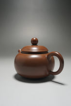 Load image into Gallery viewer, 115ml Classic Round Nixing Teapot by Li Wenxin李文新坭兴仿古