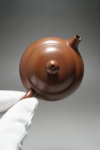 Load image into Gallery viewer, 115ml Classic Round Nixing Teapot by Li Wenxin李文新坭兴仿古