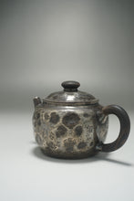 Load image into Gallery viewer, 999 Pure Silver Handmade Rocky Texture Teapot 全手工纯银999壶 115ml