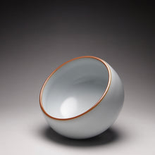 Load image into Gallery viewer, 115ml Moon White Ruyao Miaoyu Teacup 月白汝窑妙玉杯