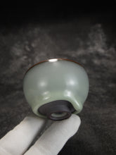 Load image into Gallery viewer, 115ml Zen Series Ruyao Champion Teacup 汝窑悟道杯