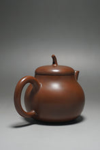 Load image into Gallery viewer, 115ml Eggplant Teapot by Li Wenxin 李文新茄瓜泥兴壶