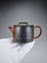 Load image into Gallery viewer, 120ml Nixing Bamboo Stump Teapot with Yaobian by Li Wenxin 李文新阴阳竹节