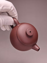 Load image into Gallery viewer, Lao Zini Julunzhu Yixing Teapot 老紫泥巨轮珠 120ml