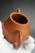 Load image into Gallery viewer, Zhuni Tall Pear Yixing Teapot 朱泥梨形壶 120ml