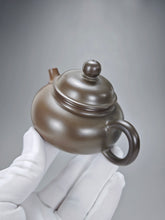 Load image into Gallery viewer, 120ml Fanggu Nixing Teapot with Yaobian by Li Wenxin 李文新泥兴阴阳仿古壶