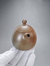 Load image into Gallery viewer, 120ml Dragon Egg Nixing Teapot with Yaobian by Li Wenxin 李文新泥兴阴阳龙蛋