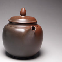 Load image into Gallery viewer, 120ml Tall Fanggu Nixing Teapot with Yaobian by Li Wenxin 李文新泥兴阴阳仿古壶