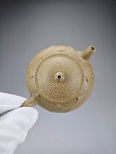 Load image into Gallery viewer, Lipini Lotus Flower Yixing Teapot 梨皮段泥莲华 125ml