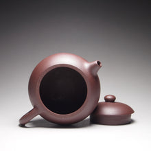 Load image into Gallery viewer, Lao Zini Xishi Yixing Teapot 老紫泥西施 125ml