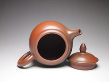 Load image into Gallery viewer, 125ml Tall Fanggu Nixing Teapot with Yaobian 坭兴阴阳仿古壶