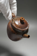 Load image into Gallery viewer, Wood Fired Classic Julunzhu Nixing Teapot by Li Wenxin 李文新柴烧坭兴壶 125ml