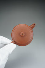 Load image into Gallery viewer, Zhuni Dahongpao Sangbian Yixing Teapot 朱泥大红袍桑扁壶 125ml
