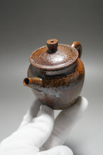 Load image into Gallery viewer, Wood Fired Classic Julunzhu Nixing Teapot by Li Wenxin 李文新柴烧坭兴壶 125ml